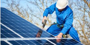 Installation Maintenance Panneaux Solaires Photovoltaïques à Gesties
